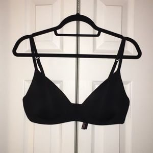Black Victoria’s Secret Bra